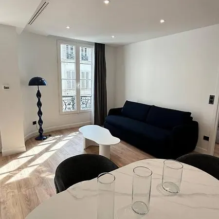 Renovated Near Tuileries And Concorde Appartamento
